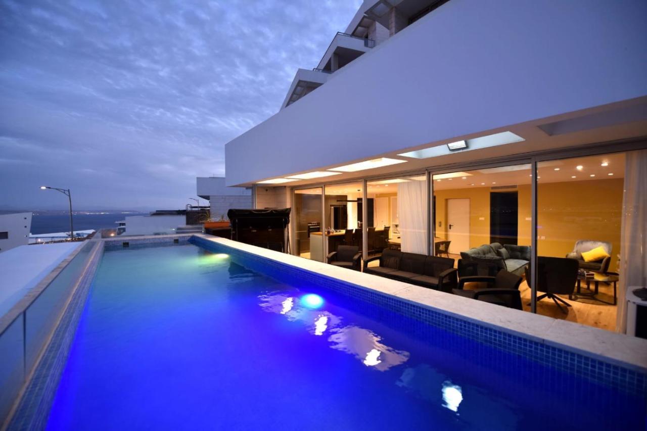 Private Pool Luxury Penthouses Sea View Ейлат Екстериор снимка